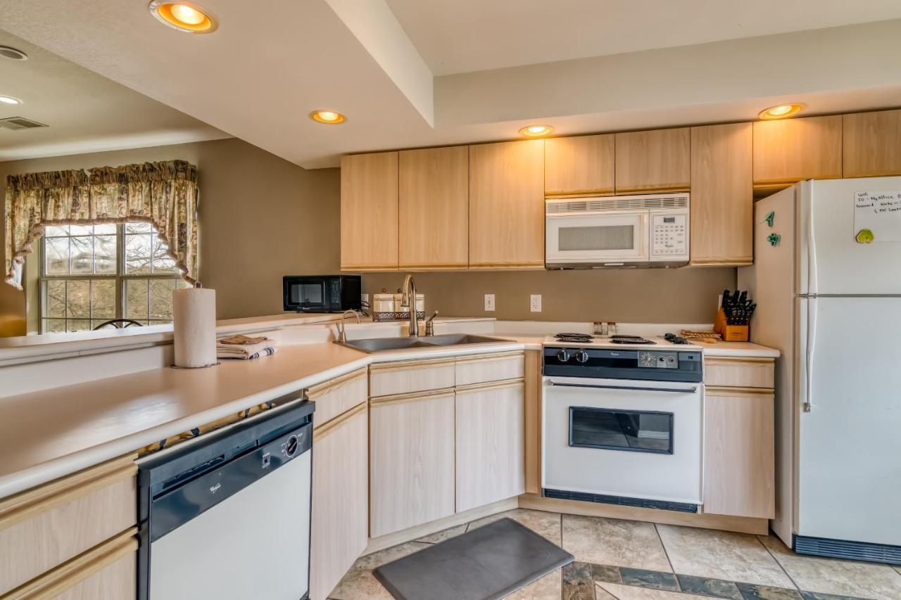 Lakefront Condo At Diamond Resort! Брэнсон Экстерьер фото